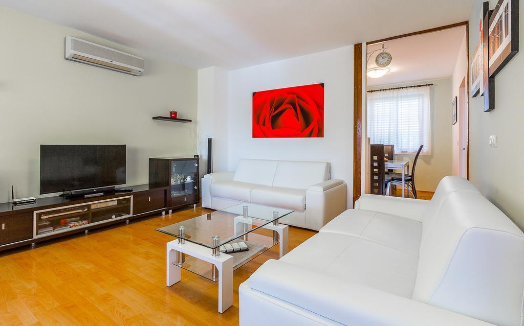 Holiday Home Villa PUY חדר תמונה